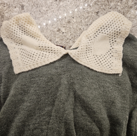 Shein Gray Peter Pan Collar Sweater w/ Bow sz Small - Picture 5 of 5